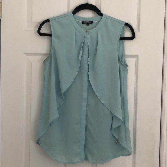 Tommy Hilfiger top - Picture 2 of 4